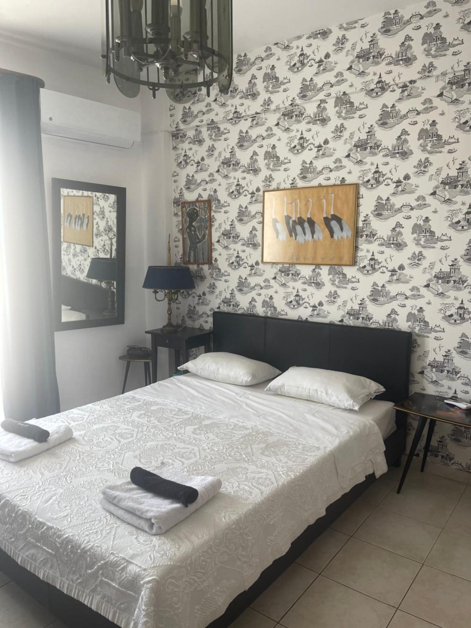 Retire Flat In The Heart Of City كاندية المظهر الخارجي الصورة